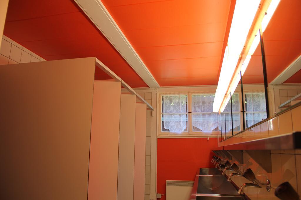 גרינדלוולד Downtown Lodge Hostel - Unique Simple Central מראה חיצוני תמונה
