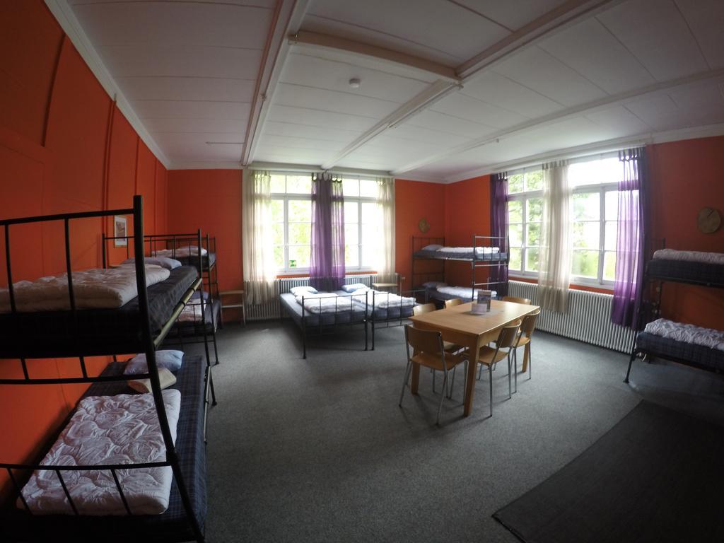גרינדלוולד Downtown Lodge Hostel - Unique Simple Central מראה חיצוני תמונה