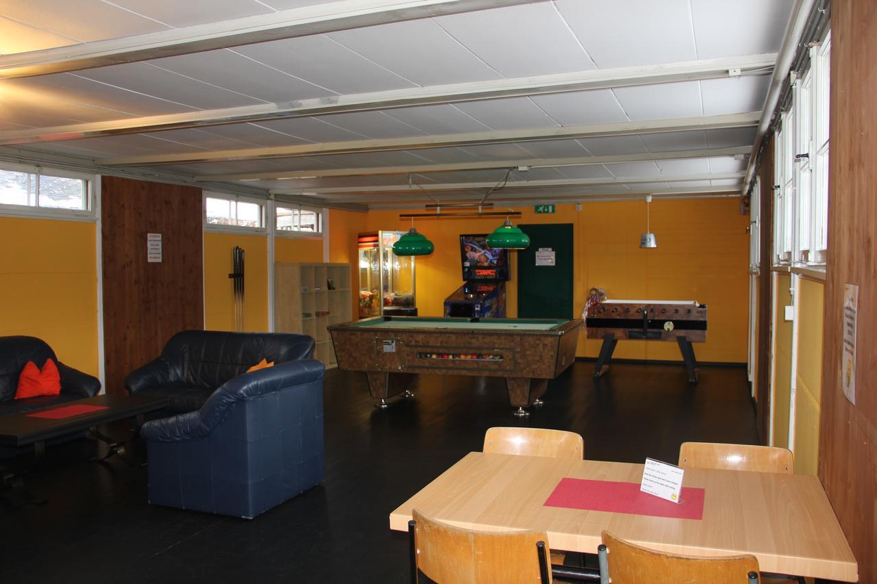 גרינדלוולד Downtown Lodge Hostel - Unique Simple Central מראה חיצוני תמונה