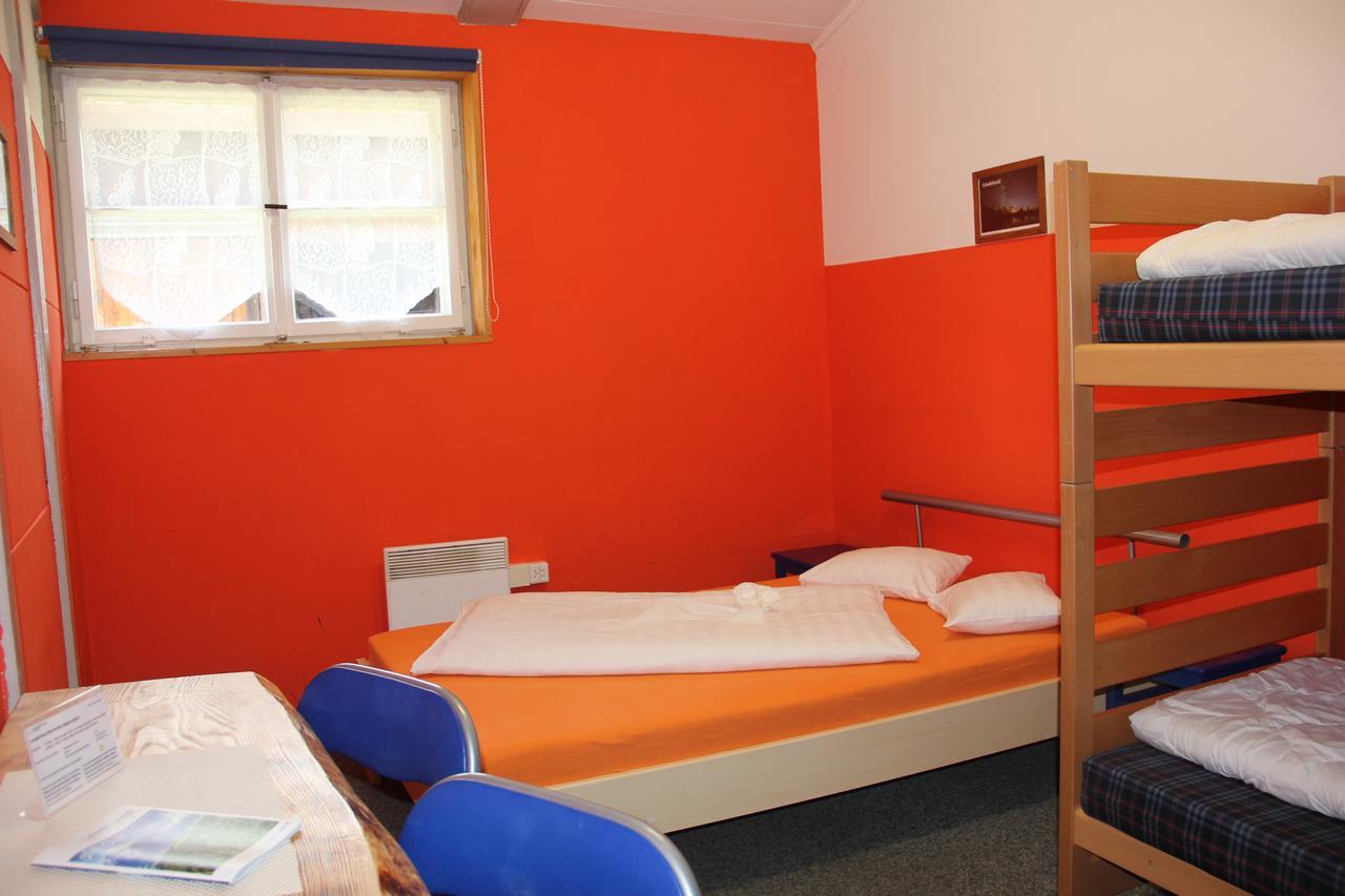 גרינדלוולד Downtown Lodge Hostel - Unique Simple Central מראה חיצוני תמונה